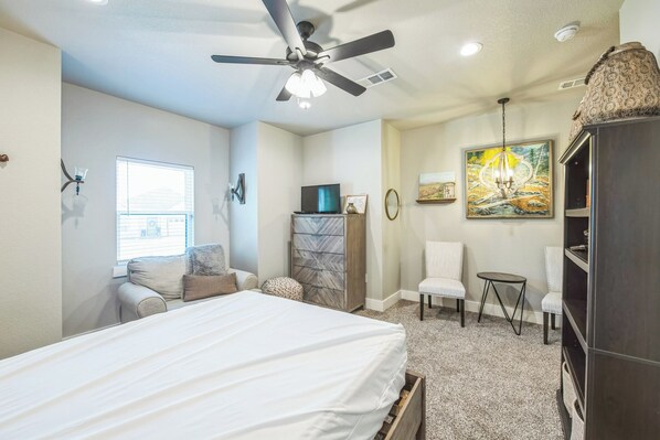 3 bedrooms, free WiFi, bed sheets