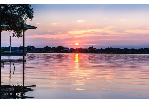 Miscellaneous - Stunning Kitchen-Gas Firepit-Mins to Granbury Medical Ctr-Marina (Granbury)