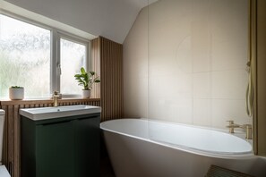 Hair dryer - Beautifully presented dog friendly - Mulberries (Upper Oddington)
