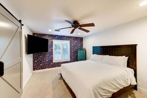 4 Schlafzimmer, Bügeleisen/Bügelbrett, Reisekinderbett, kostenloses WLAN