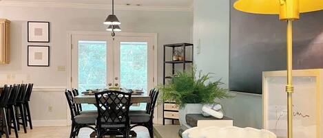 تناول الطعام