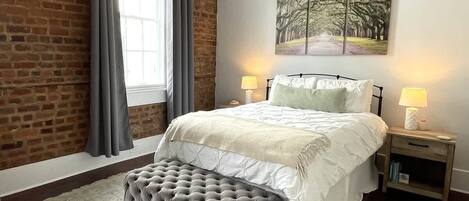 2 habitaciones, tabla de planchar con plancha y wifi gratis