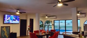 Hostal Hab 8, Campo de Golf, En Zona de Hotelería, Alberca, Barra y Playa
