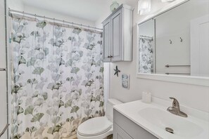 Hair dryer, towels
