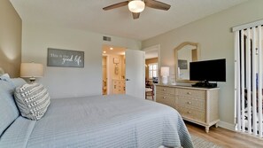 2 habitaciones, tabla de planchar con plancha y wifi gratis