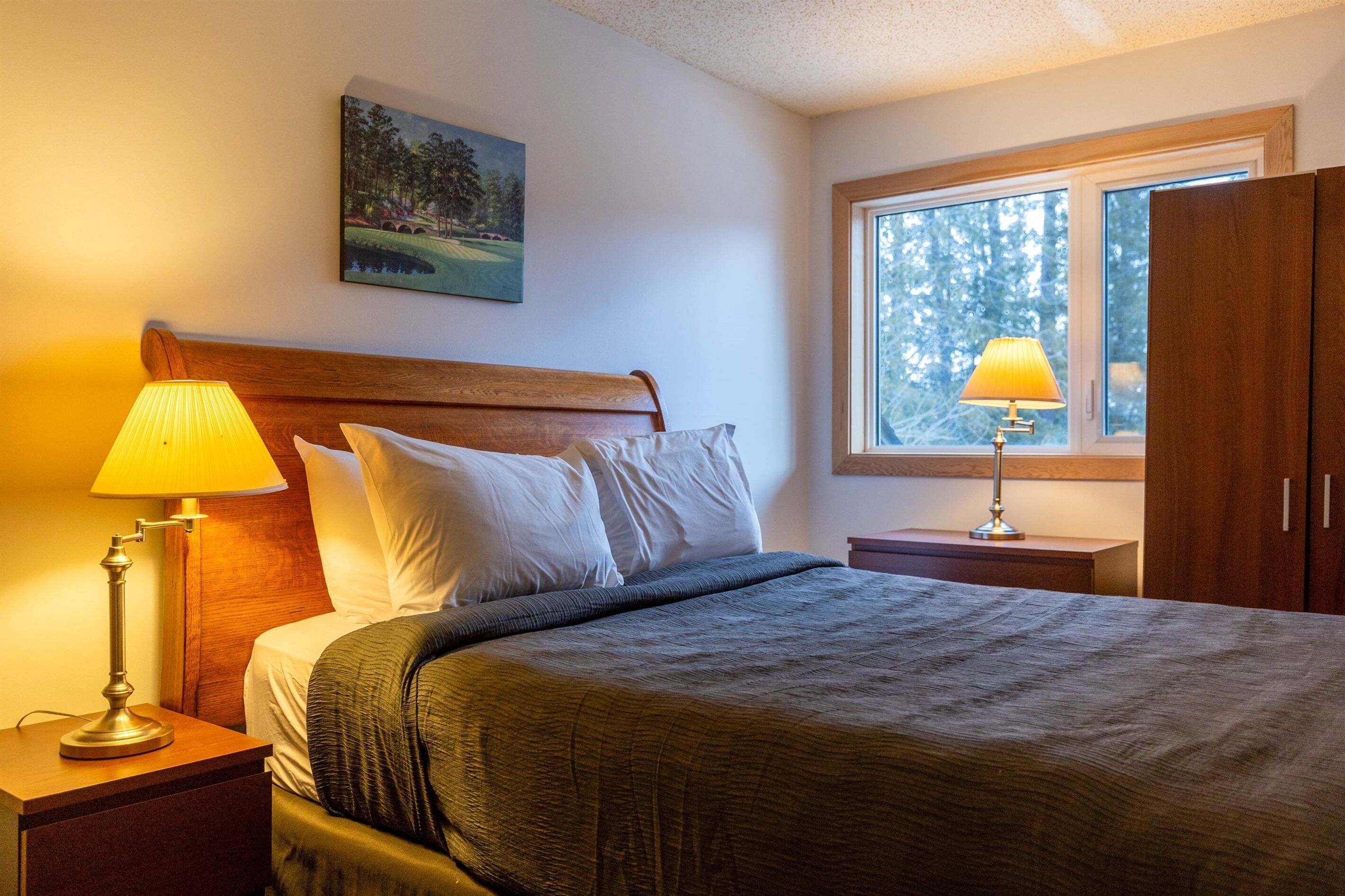 1 bedroom, iron/ironing board, travel crib, free WiFi