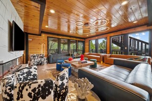 Smart TV, fireplace, video games