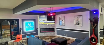 Blue Way Inn Eagan Extended Stay - 1 King Bed Non Smoking