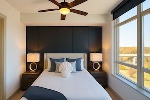 2 bedrooms, in-room safe, desk, iron/ironing board