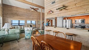 Interior - Come stay and be Just-Beachy! (Galveston)