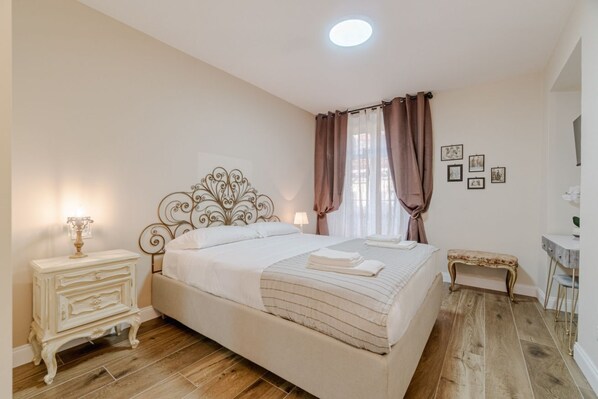 2 dormitorios, tabla de planchar con plancha, wifi y ropa de cama
