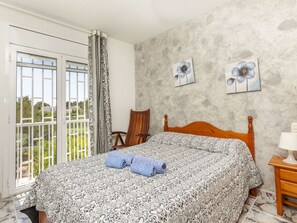 3 Schlafzimmer, Bügeleisen/Bügelbrett, WLAN