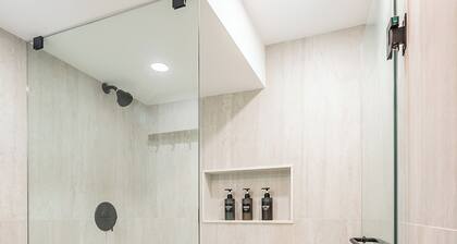 Tranquil 2-bedroom basement with in charming Mississauga