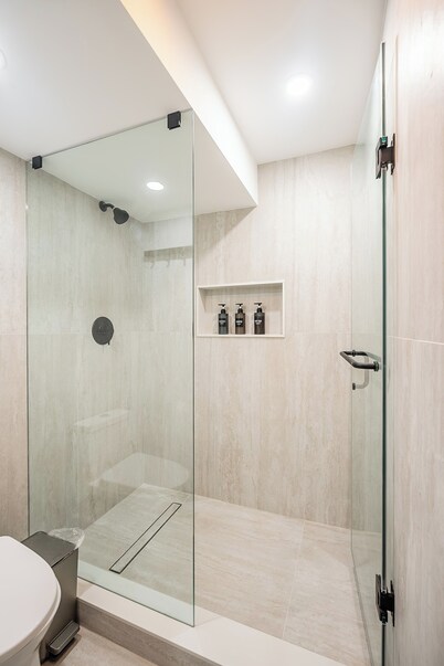 Tranquil 2-bedroom basement with in charming Mississauga
