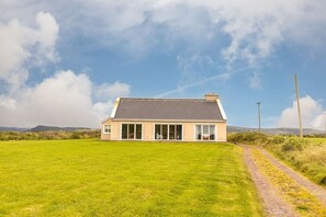 Exterior - Grianán - 4 bedroom head (County Kerry)