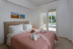 Villa | 4 bedrooms - Blue Hills Villas by Estia Orange 1 (Malevizi)