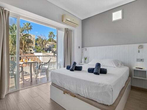 Carihuela Park Palace - Studio with terrace, close to the beach