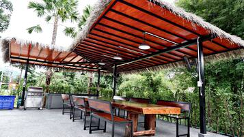 วิลล่า, วิวสวน | 3 ห้องนอน, พื้นที่ทำงานแบบใช้แล็ปท็อป, Wi-Fi ฟรี