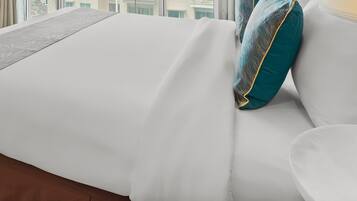 2 bedrooms, iron/ironing board, free WiFi