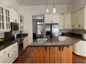 Microwave, oven, stovetop, dishwasher