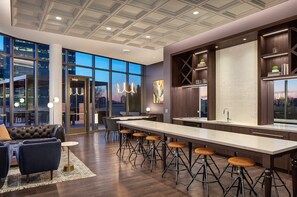 Interior - Blueground | Hyde Park, AC, w/d, nr museum (Chicago)