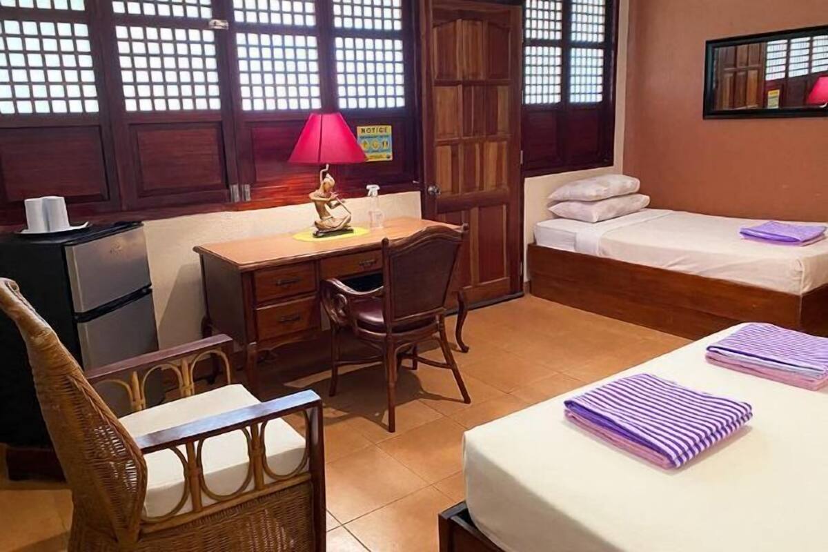 Blackout curtains, free WiFi, bed sheets