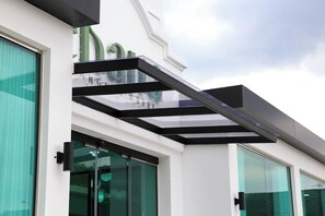 Exterior - Chana Bangkok Hotel (Bangkok)