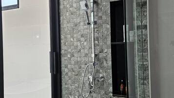 Villa, Private Pool, Pool View | Bathroom