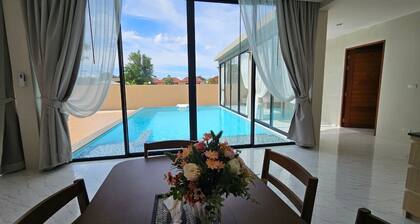 Baan First Pool Villa