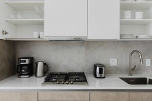 Fridge, microwave, oven, stovetop