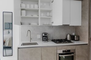 Fridge, microwave, oven, stovetop