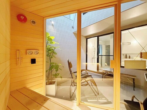 Modern Onomichi Oasis: Private Sauna Retreat