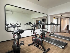 Gym - Mcsrh Hotel-Xi'an Xiaozhai  (Xi'an)