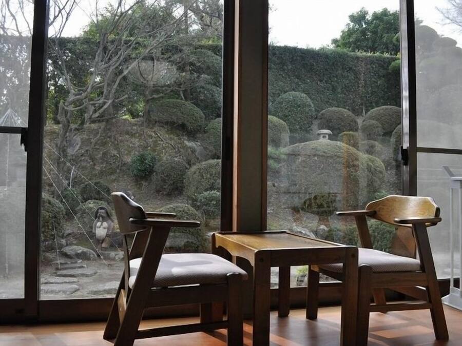 Japanese Style Room with Garden View, Non Smoking | Desk, free WiFi