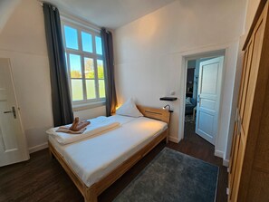 1 chambre, Wi-Fi gratuit, draps fournis