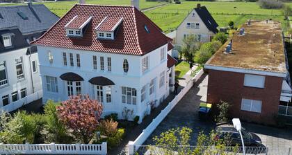 Ferienwohnung 'Aurora 4' mit Gemeinschaftsgarten und Wi-Fi