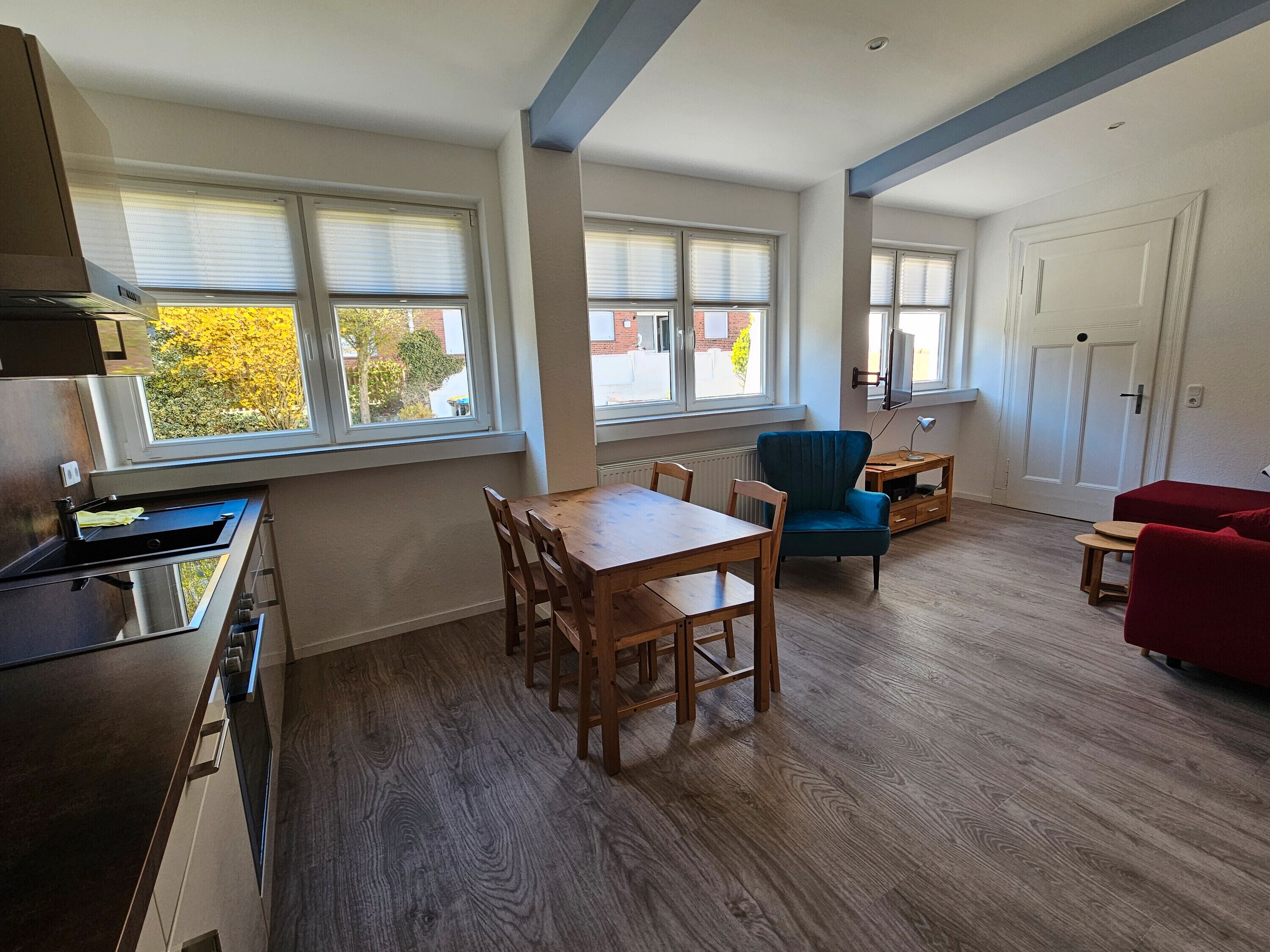 Réfrigérateur, micro-ondes, four, lave-vaisselle