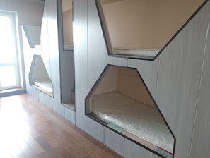 Chambres insonorisées, fer et planche à repasser, Wi-Fi gratuit