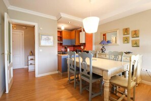 Dining - Apartamento frente al sardinero (Santander)