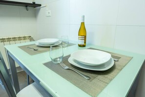 Dining - Apartamento moderno con terraza en el centro (Santander)