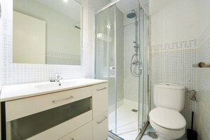 تجهيزات دش، مناشف