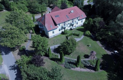 Apartment 'Rosenduft' with Shared Garden, Balcony and Wi-Fi