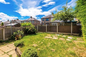 Exterior - Comfortable Stay - Royd Croft (Huddersfield)