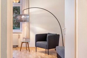 Interior - Apartment 'Parkblick' with Shared Garden and Wi-Fi (Groß Plasten)