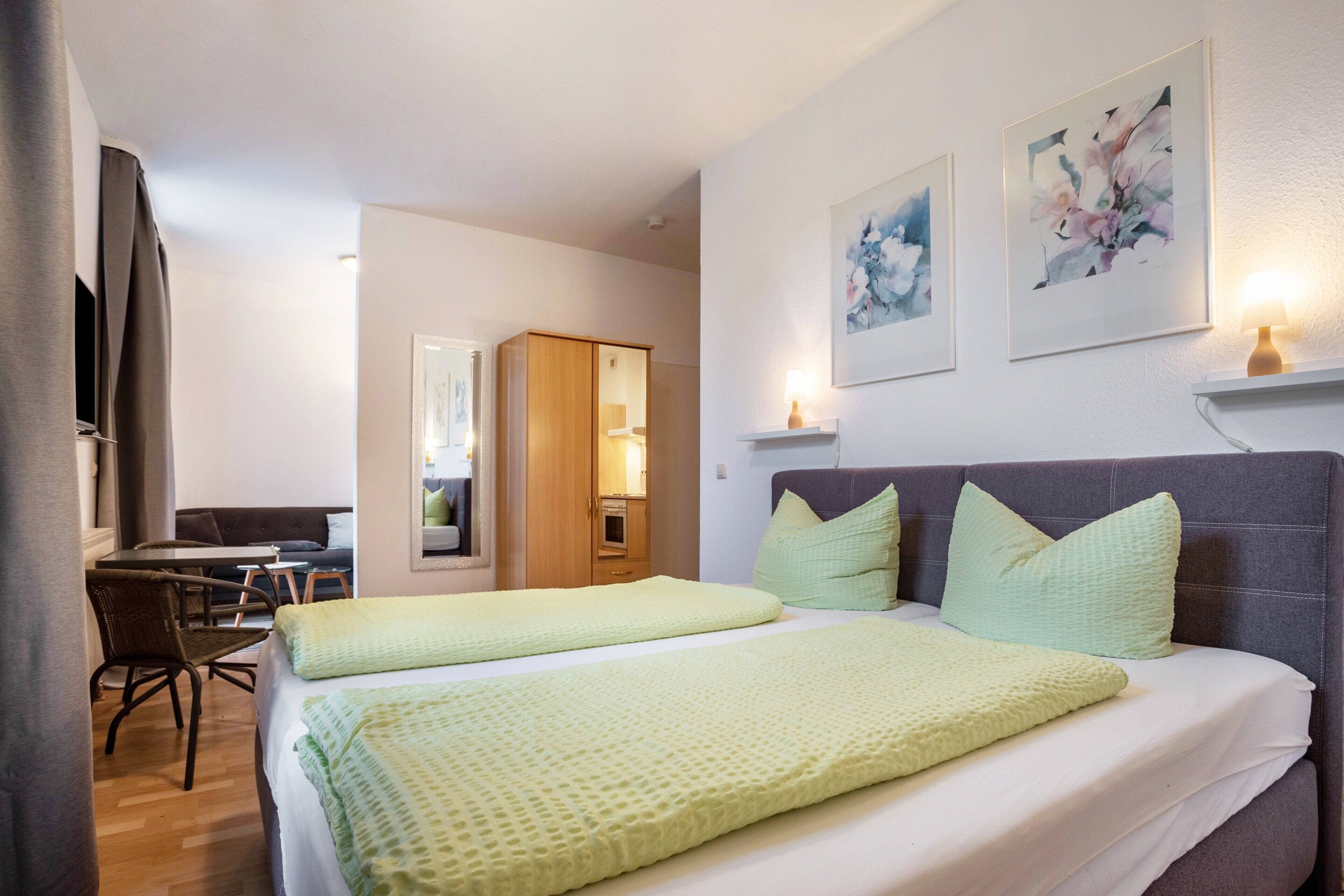 1 Schlafzimmer, kostenloses WLAN, Bettwäsche, Rollstuhlgeeignet