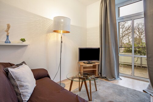 Apartment 'Magdfräulein 6' with Shared Garden, Balcony and Wi-Fi