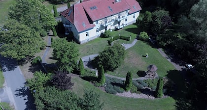 Apartment 'Magdfräulein 6' with Shared Garden, Balcony and Wi-Fi