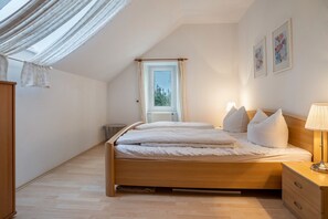 1 chambre, accès au Wi-Fi (inclus), literie fournie