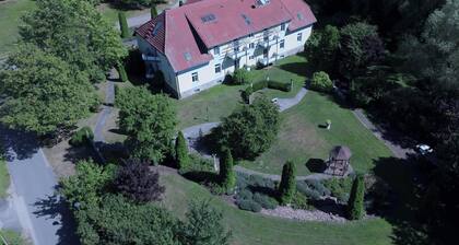 Ferienwohnung 'Gutsherr 13' mit Gemeinschaftsgarten und Wi-Fi