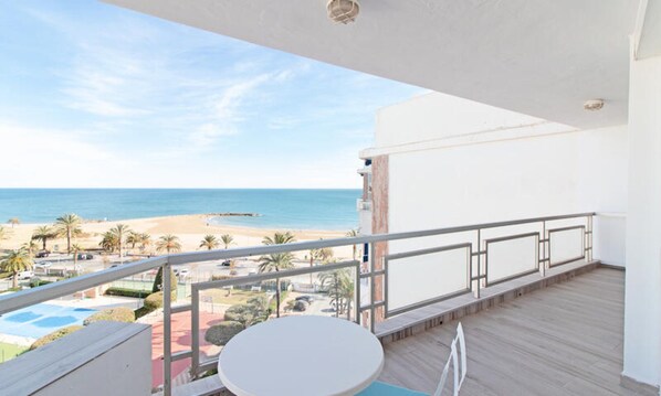 Property grounds - Apt. Ciudadmar Block 4 (Sagunto)